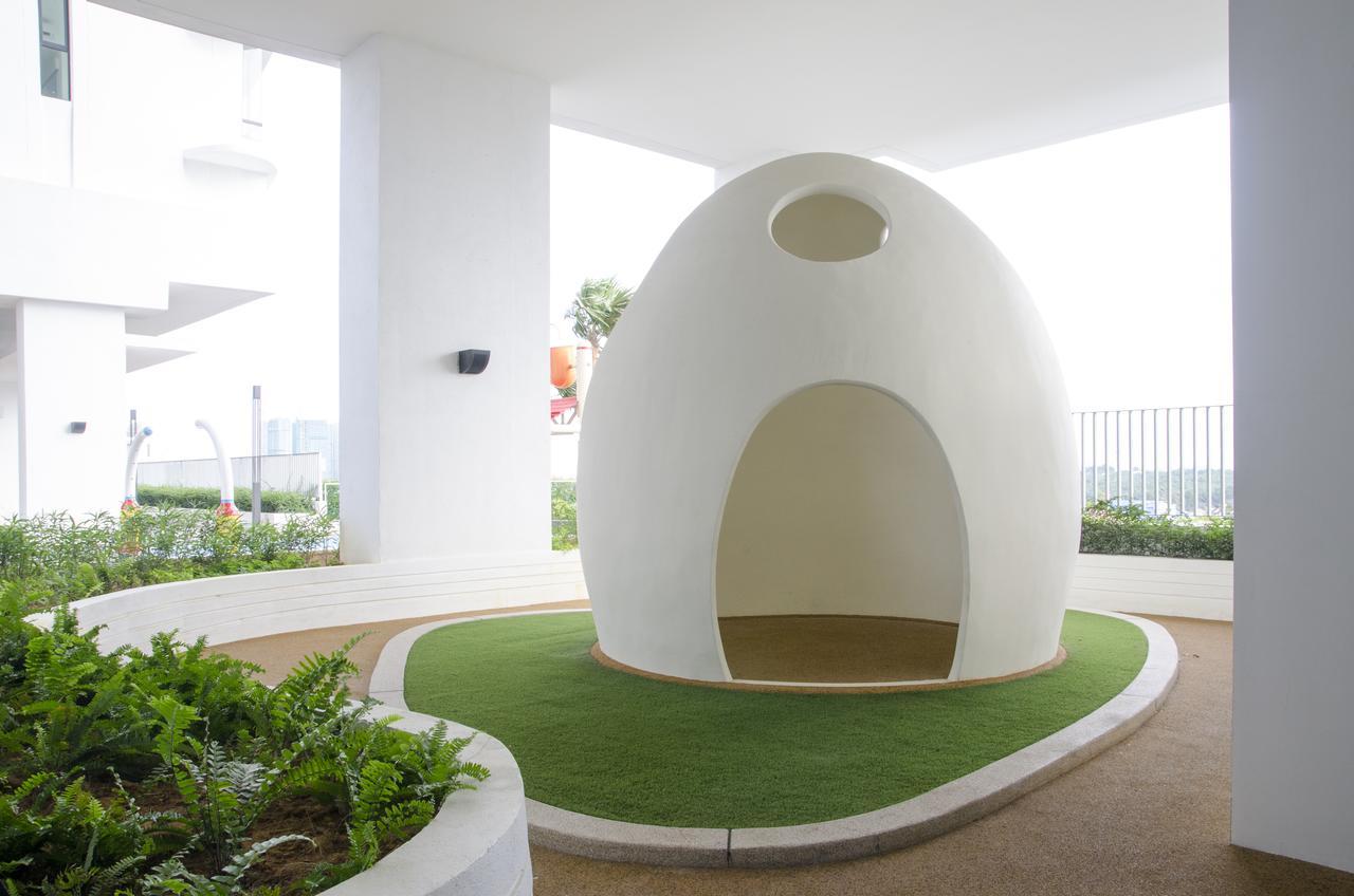 Holi Southkey Art Suite Johor Bahru Ngoại thất bức ảnh