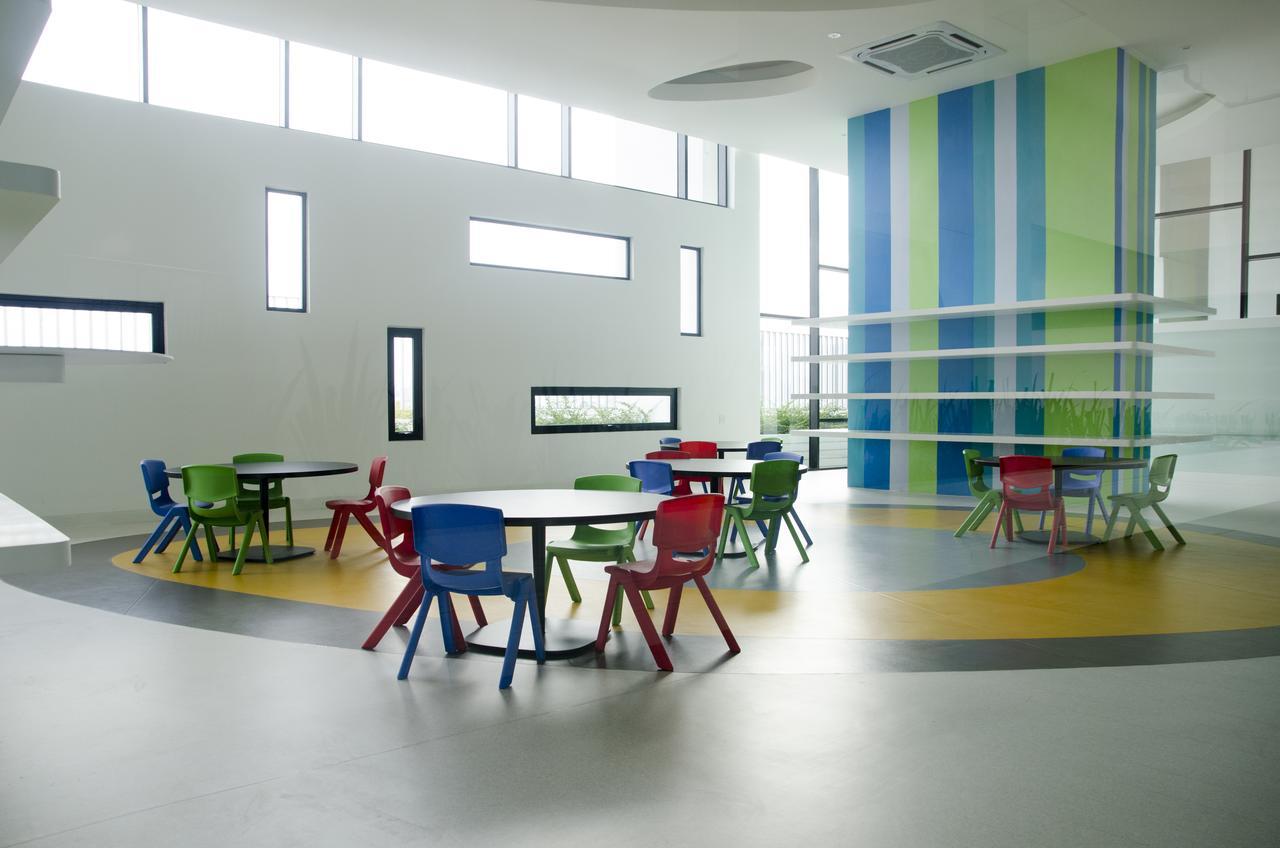 Holi Southkey Art Suite Johor Bahru Ngoại thất bức ảnh