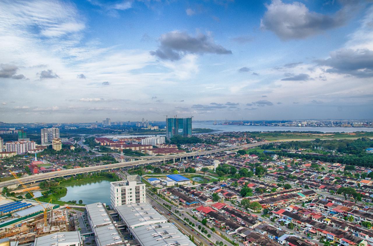 Holi Southkey Art Suite Johor Bahru Ngoại thất bức ảnh