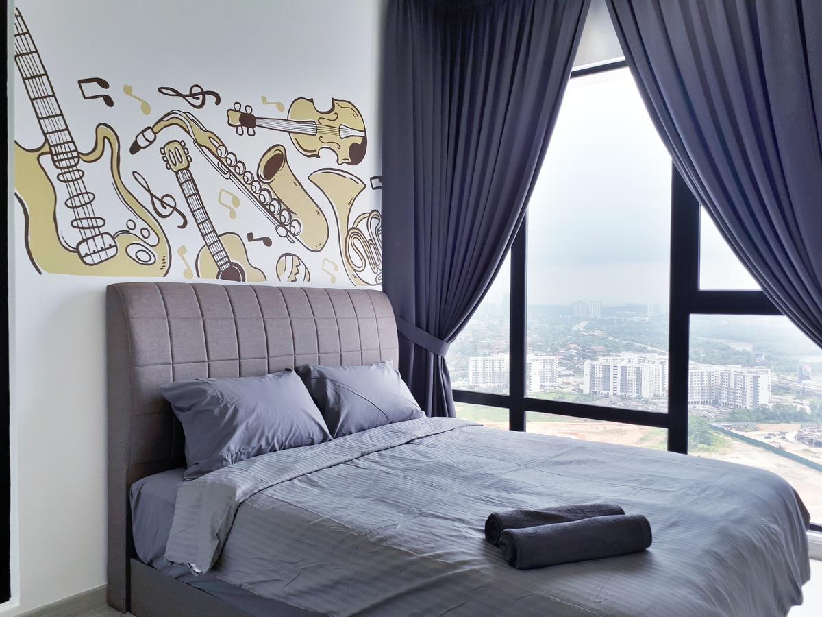 Holi Southkey Art Suite Johor Bahru Ngoại thất bức ảnh