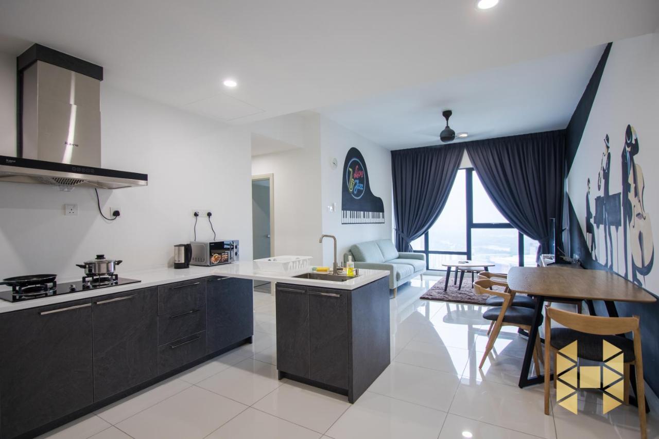 Holi Southkey Art Suite Johor Bahru Ngoại thất bức ảnh