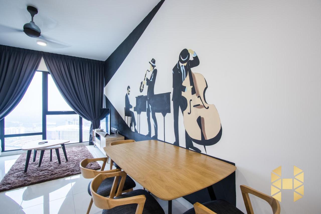 Holi Southkey Art Suite Johor Bahru Ngoại thất bức ảnh