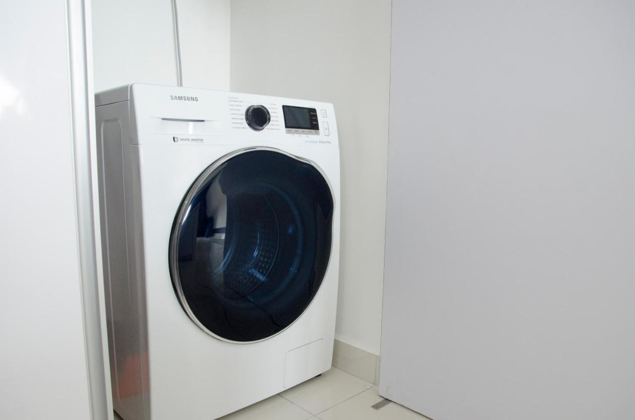 Holi Southkey Art Suite Johor Bahru Phòng bức ảnh